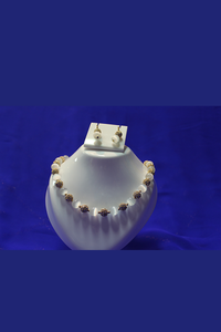 Shell Pearl Necklace